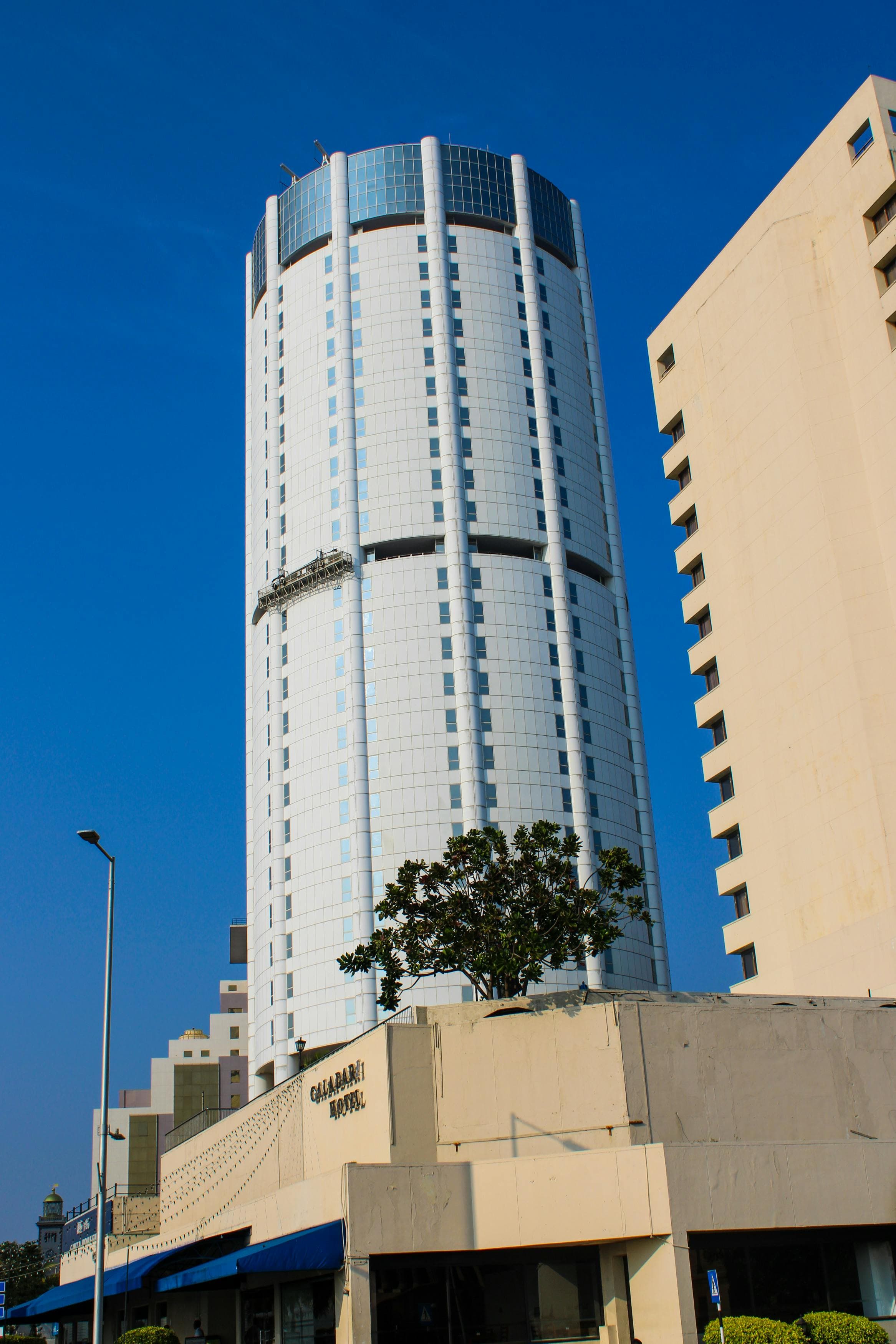 Premium condo - Image 3